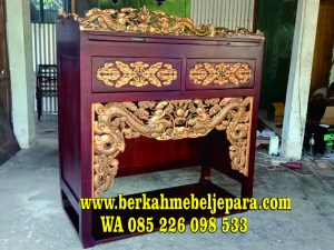 Meja Sembahyang China