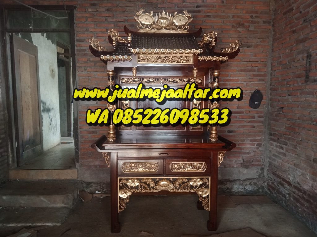 Meja Sembahyang Dewi Kwan Im