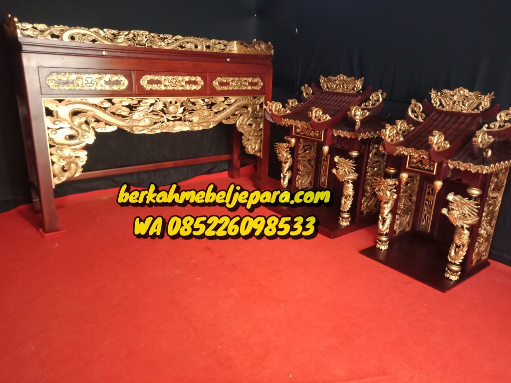 Meja Sembahyang Dewa